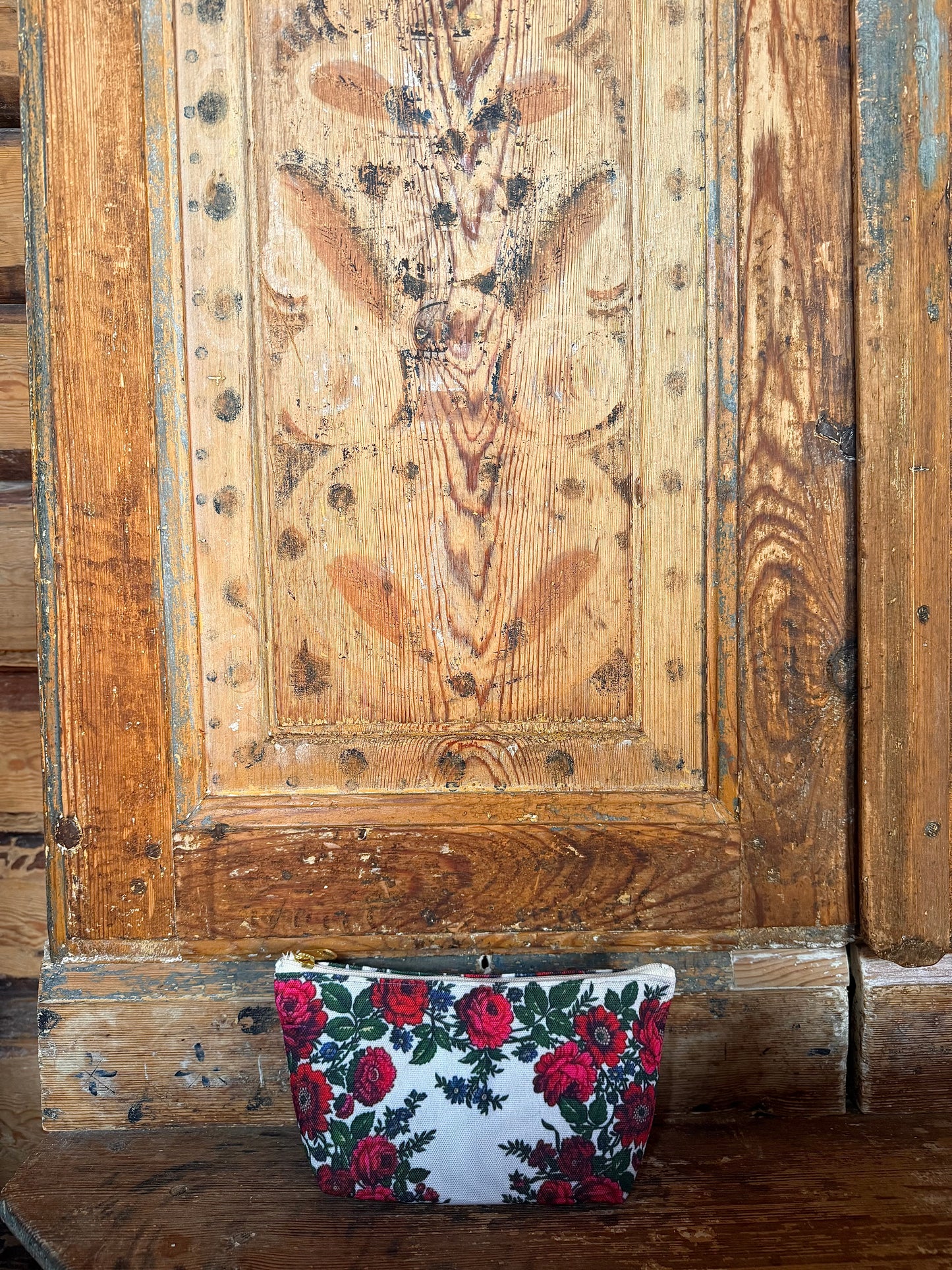 COSMETIC BAG LEKSAND WHITE SMALL