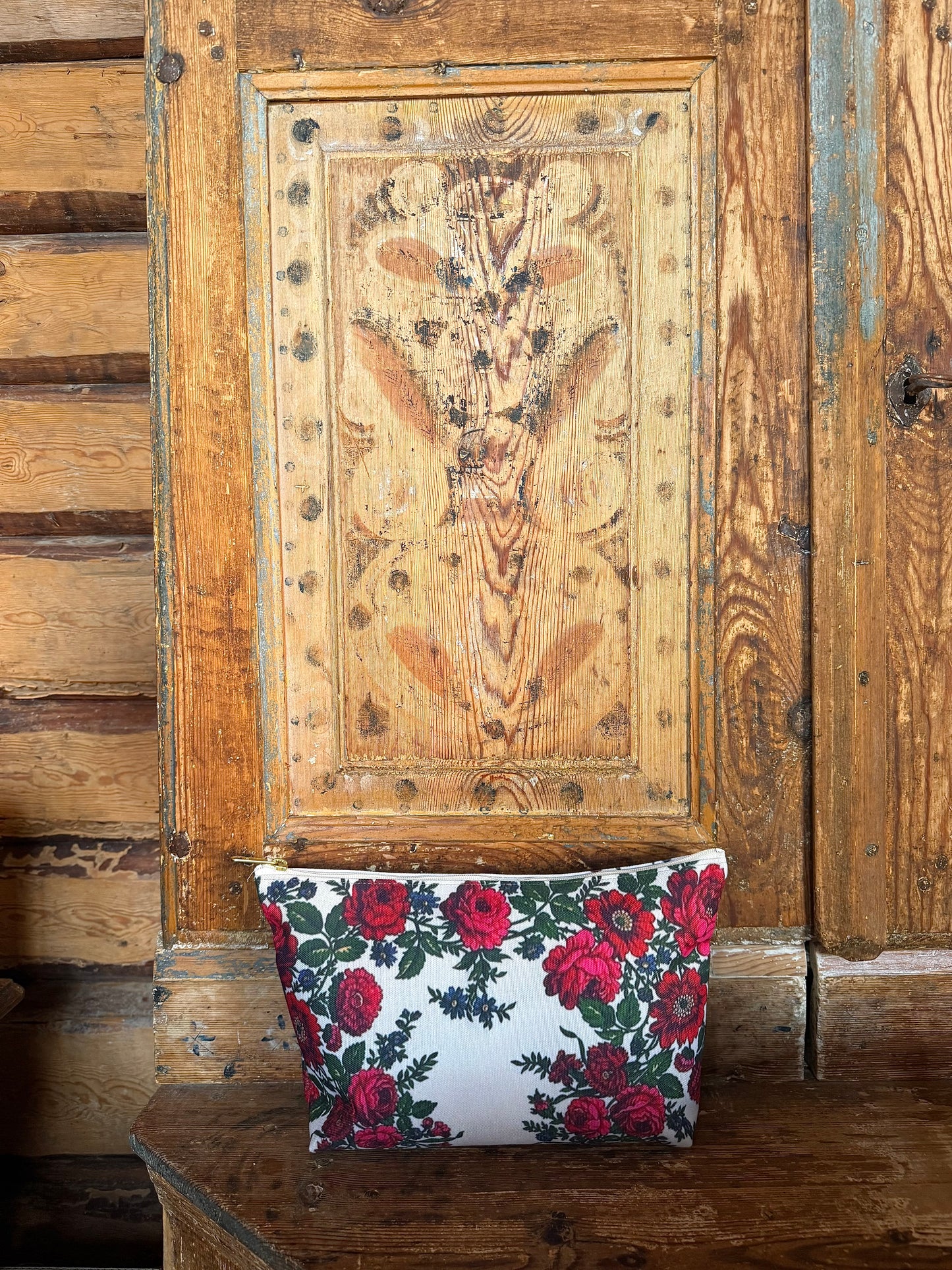 COSMETIC BAG LEKSAND WHITE LARGE